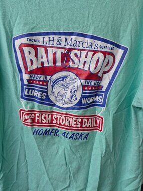 Bait Shop Tourist Shirt from Homer Alaska L